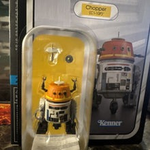 Star Wars Ahsoka Retro Collection Chopper (C1-10P) 3.75" Action Figure - Image 7