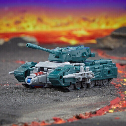 Transformers Legacy United Leader Class Overcharge, 7.5-inch Converting Action Figure, for Boys and Girls Ages 8+ - Image 12