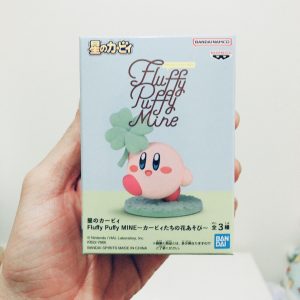 Kirby Fluffy Puffy Play in the Flower Clover Kirby 2" Figure
